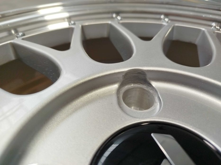 !OUTLET! Felgi Japan Racing JR23 16x7 ET40 4x114,3 Hyper Silver