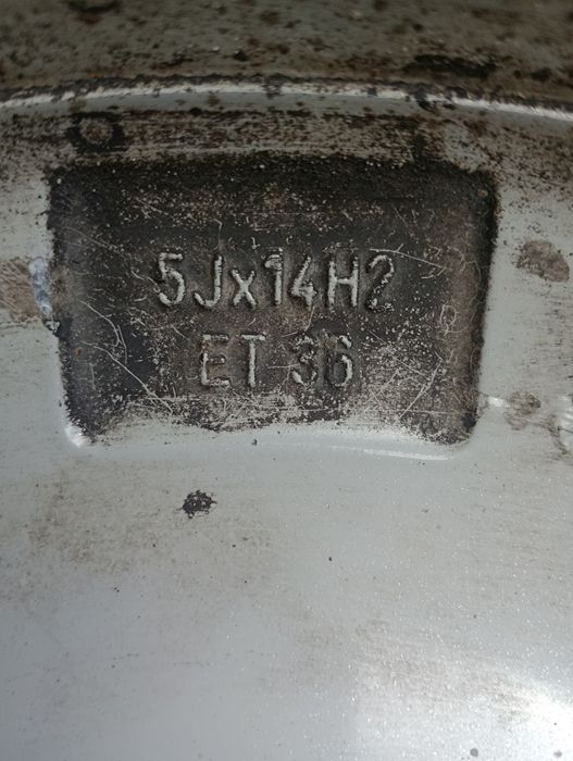 Диски оригінал Ford  R-14б/у