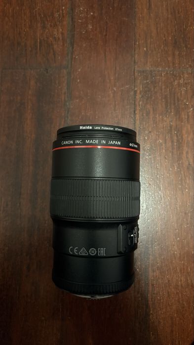 Canon EF 100mm f/2.8L Macro IS USM