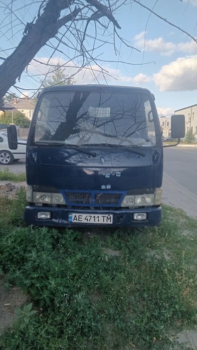 Продам евакуатор FAW 1032