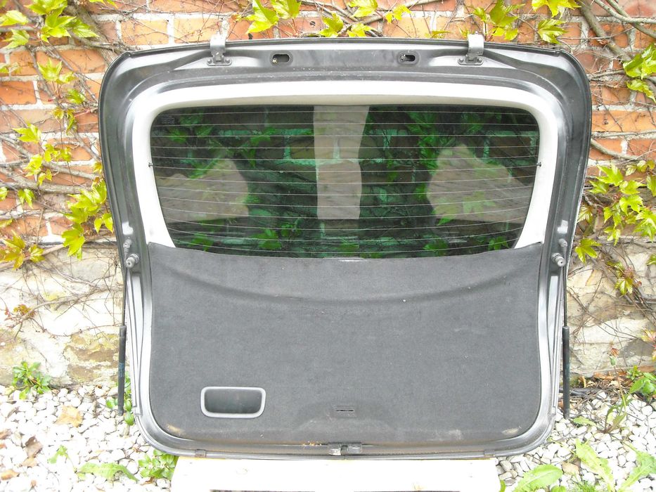 Seat Altea Klapa tył "LS9N" 04-09