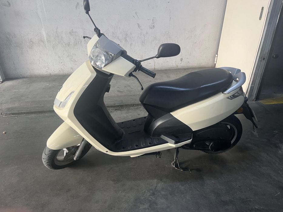 Mota Peugeot Vivacity