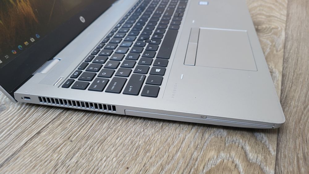 Ноутбук  HP Probook 450 G6 i5 8250u/intell hd /8gb ddr4/ssd 256gb