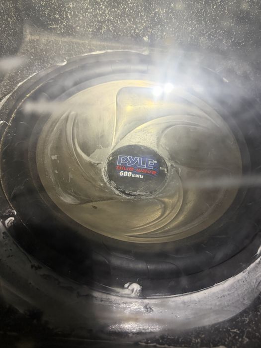 Głosnik subwoofer samochodowy Pyle 600w Car Audio