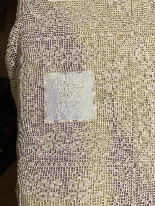 Toalhas de Renda Feita à Mão – Linho e Renda de Crochet – 310 x 180 cm / 230 x 170 cm