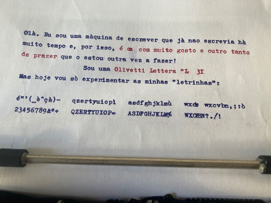 Máquina de escrever  **  Olivetti 31