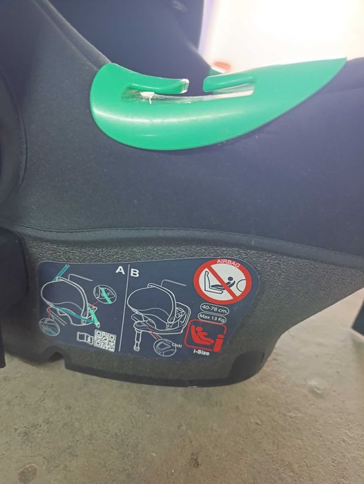 Cadeira Auto (ovo)Chicco Black s/Base