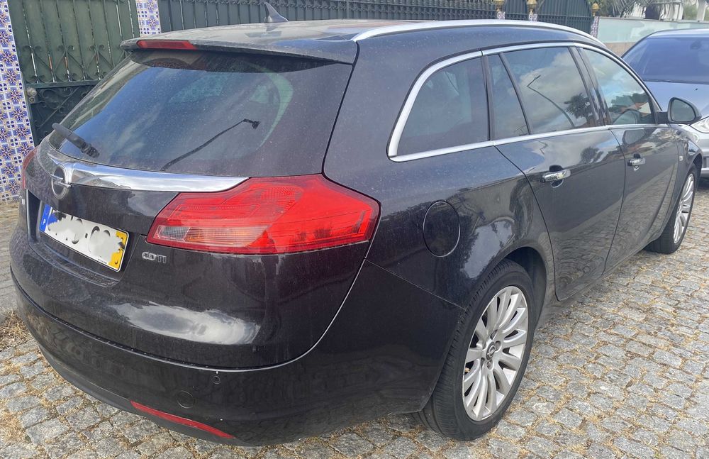Opel Insignia 2.0 TDCI Cosmos