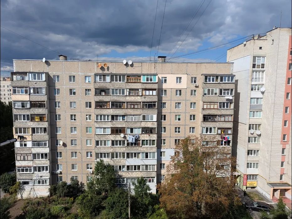 Продам 3-х кімнатну квартиру на Слов'янці 68000