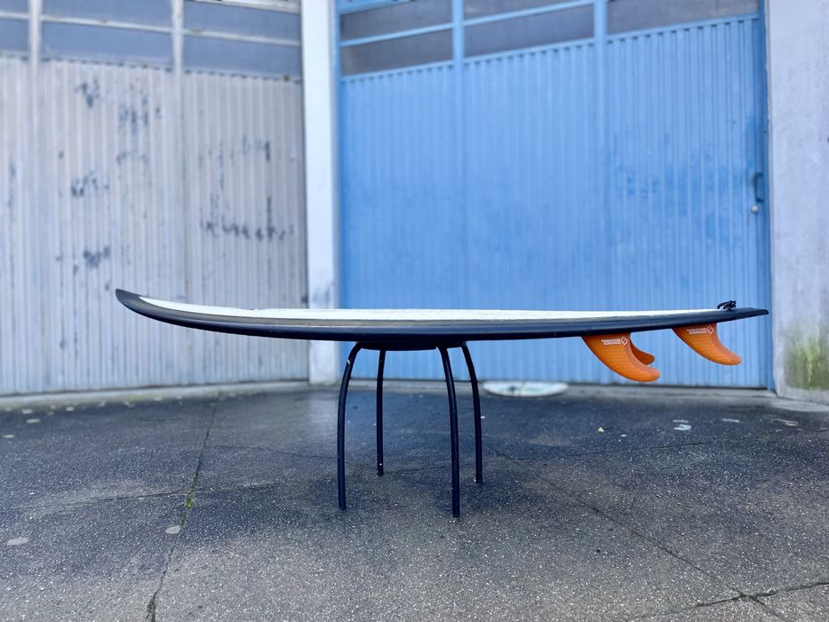 6’1 Gary McNeill RASTA ALIEN