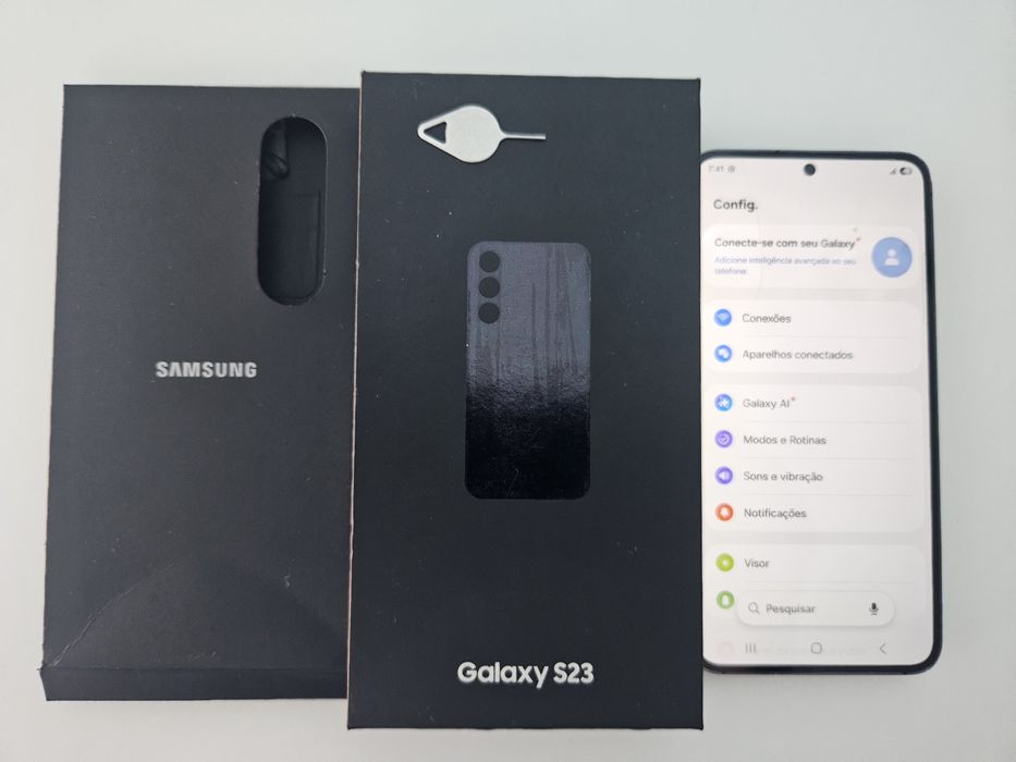 Samsung s23 5g..
