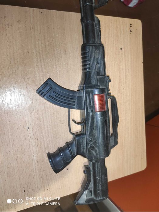 Продам децкую игрушку