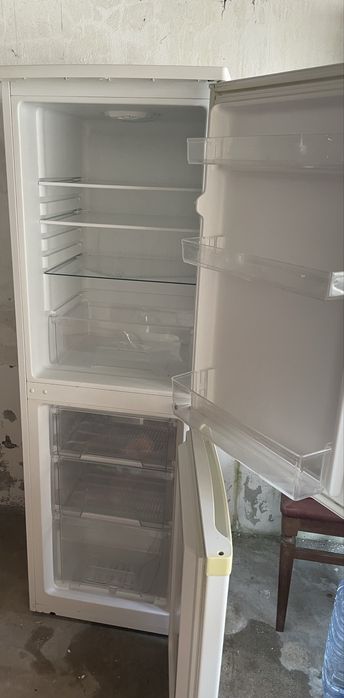 Frigorífico bom estado