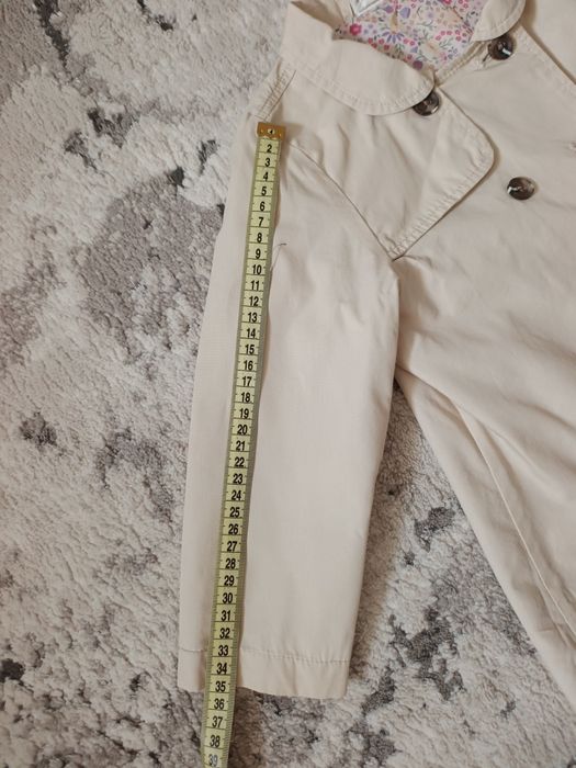 Тренч для маленької принцеси