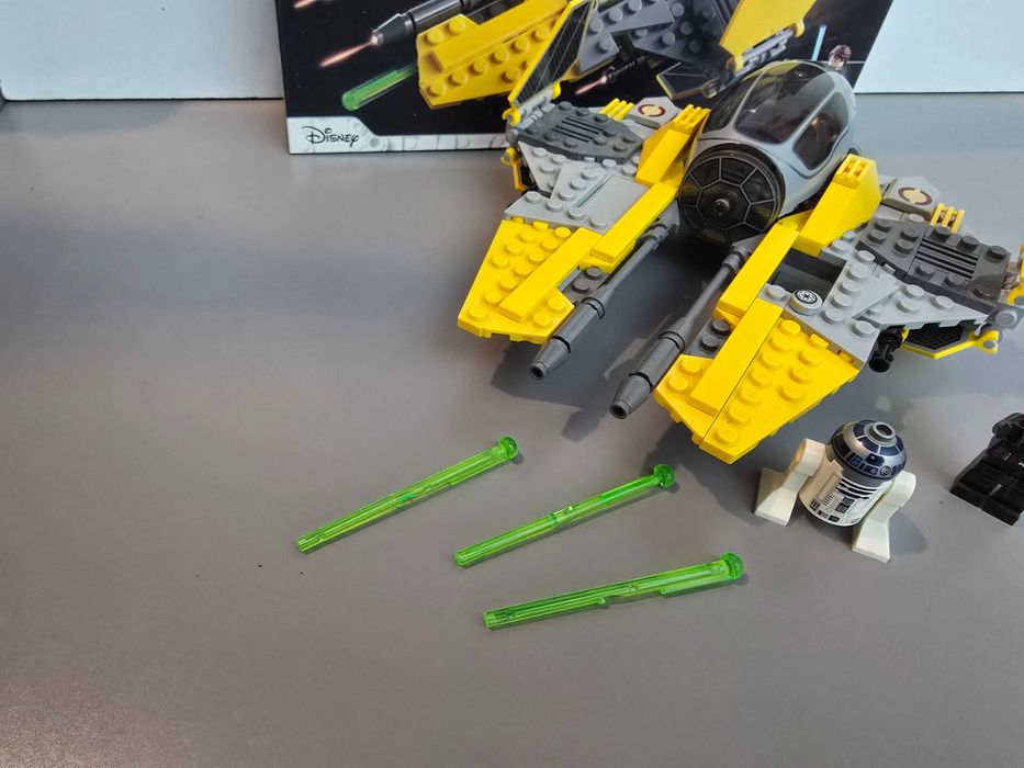 Lego Star Wars 75281 e 75248