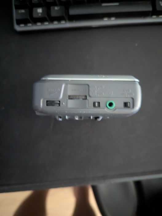 Walkman Sony WM-FX173