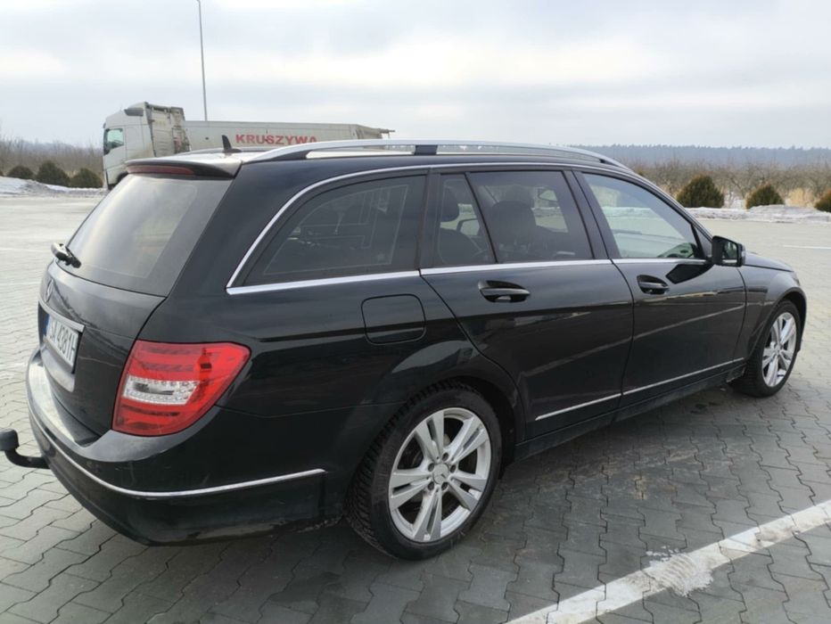 Mercedes-Benz C-Klasa W204 2.2 CDI 136 KM 2012r