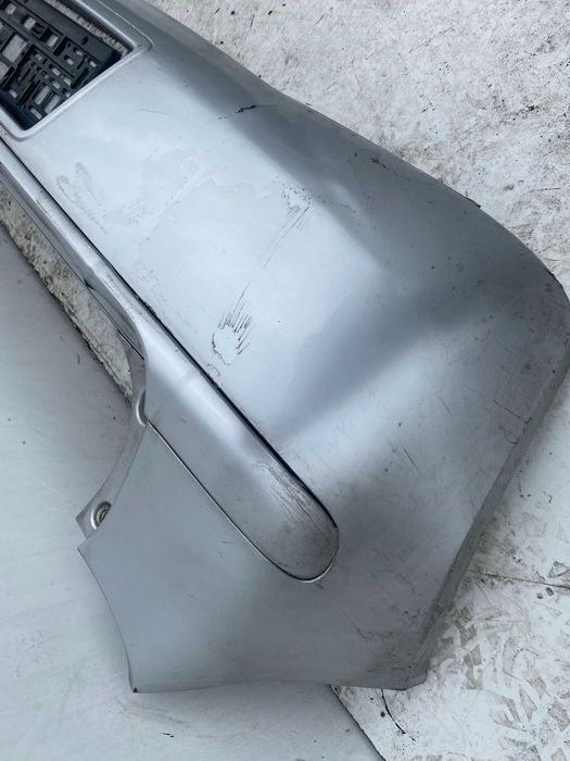 Mitsubishi Colt Zderzak Tylny Tył Srebrny Kod lakieru: 08H