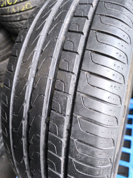 Opona Pirelli cinturato P 7 215/55/17 pojedynka
