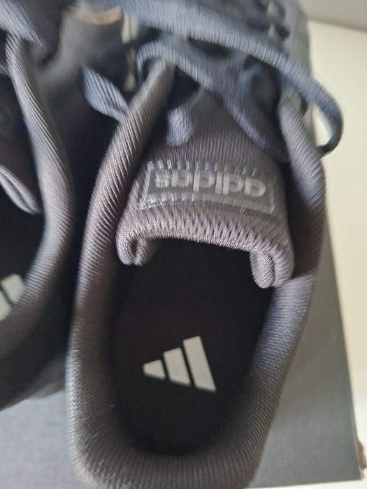 Adidas Advantage