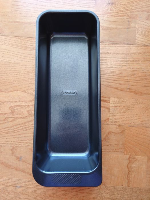 Форма прямокутна для випікання кексів Pyrex Magic Чорна (MG30BL6)