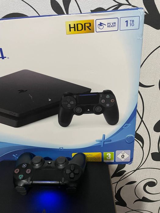 PlayStation 4 Slim PS4 1TB