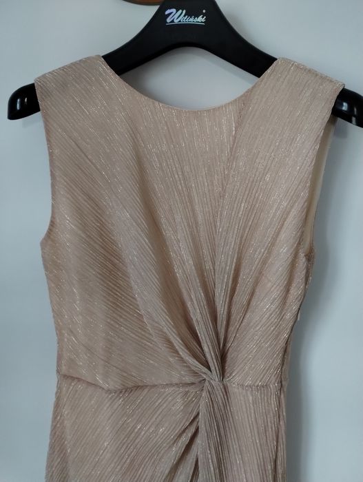 Sprzedam śliczną sukienkę