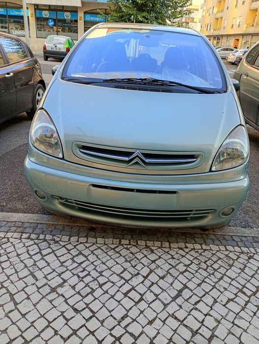 Carro citroen xara Picasso