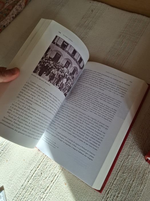 A biografia política de Álvaro Cunhal em três volumes Pacheco Pereira