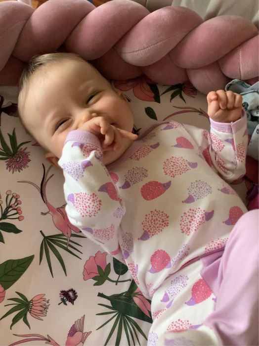 Komplecik niemowlęcy. Jeżyki. 80