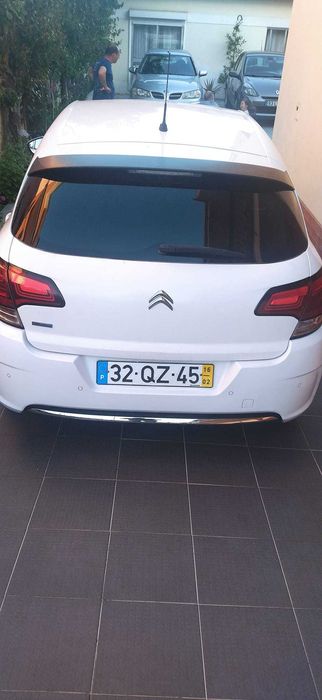 Citroen C4 em muito bom estado e bom preço
