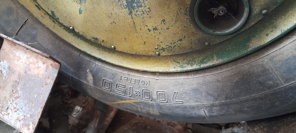 Авиационное Колесо дутик 700/150