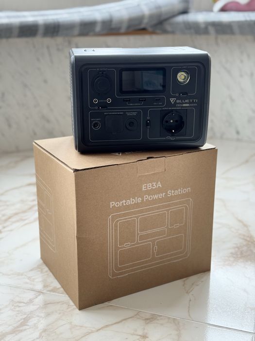 Зарядна станція Bluetti EB3A