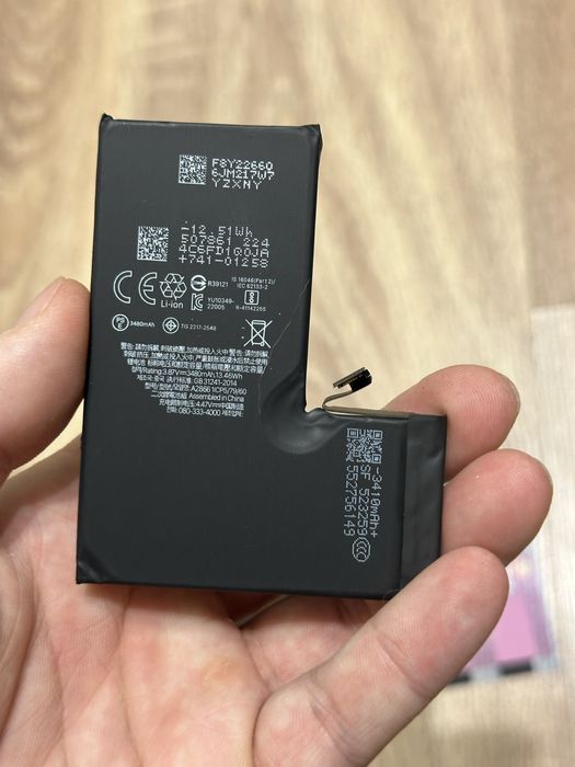 Акумлятор iPhone 13 Pro