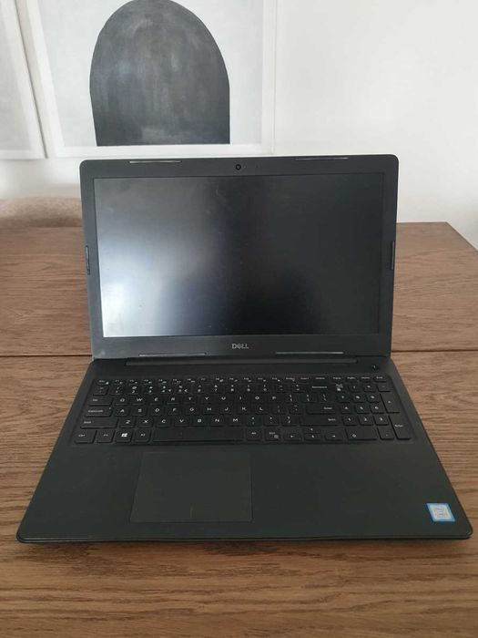 Portátil Dell Latitude 3590 i5-8250U *ver descrição