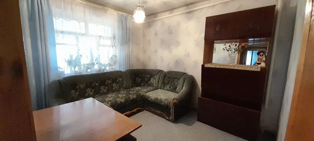 Продам добротний 2-о поверховий будинок. Район С.Балашівка.