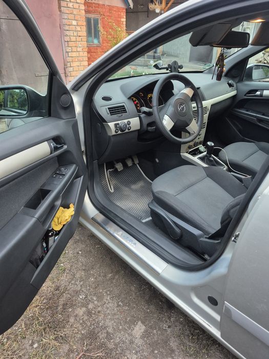 Opel Astra h 1.6
