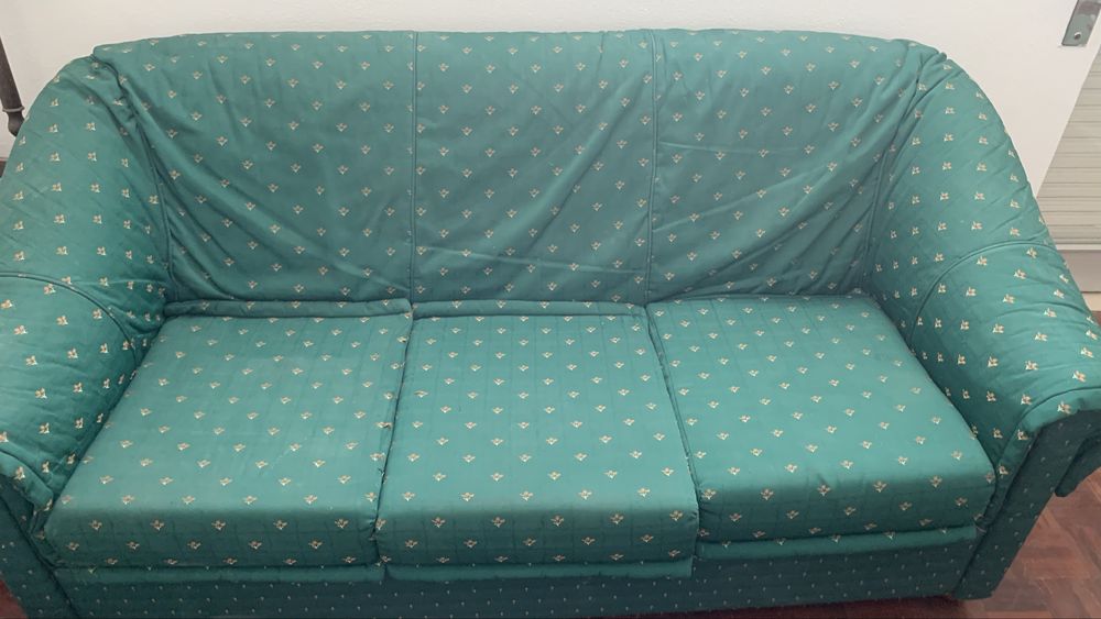 Sofá cama verde