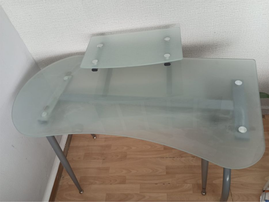Mesa de vidro para escrito