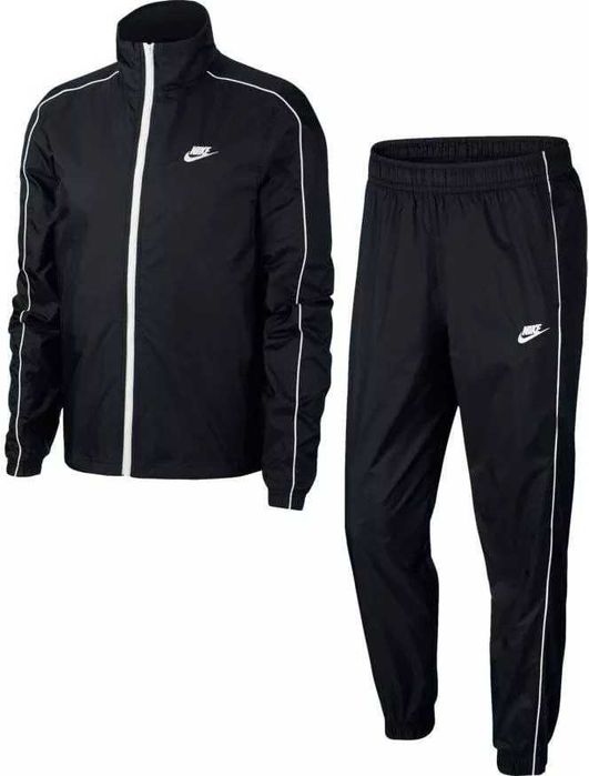 Męski dres Nike.