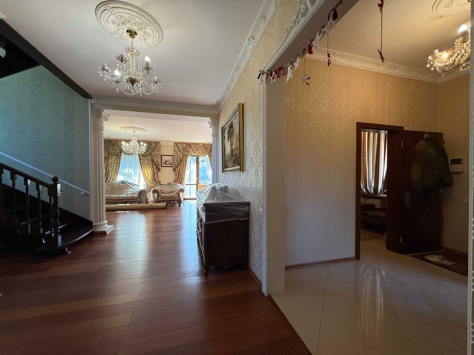 Оренда будинку 264 м2, с. Крюківщина, вул. Чумацька,5