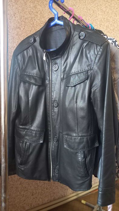 Шкіряна чоловіча куртка піджак