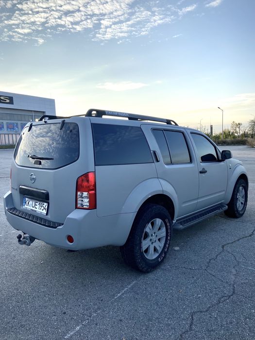 Nissan Pathfinder 4.0 газ/бензин