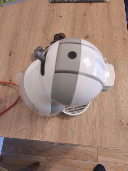 Ekspres kapsułkowy KRUPS Nescafe Dolce Gusto Mini Me + 48 kapsułek