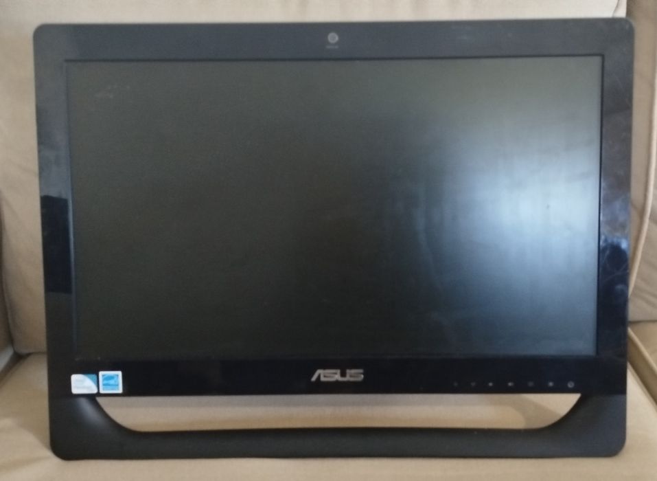 Asus Eee Top Pc ET2011e