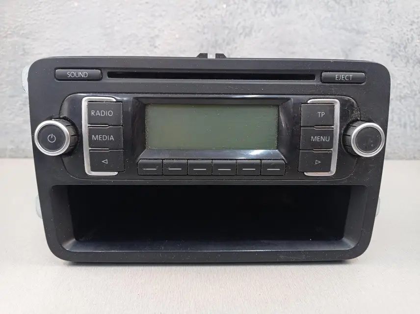 Магнітола VW Golf 5/6 Touran Caddy Passat Seat Skoda Audi