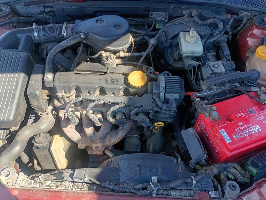 Хороший надійний автомобіль