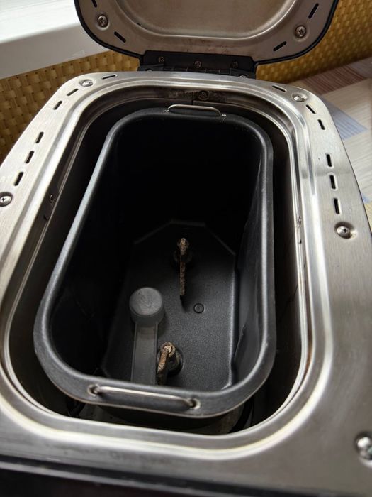 Продам хлібопічку gorenje