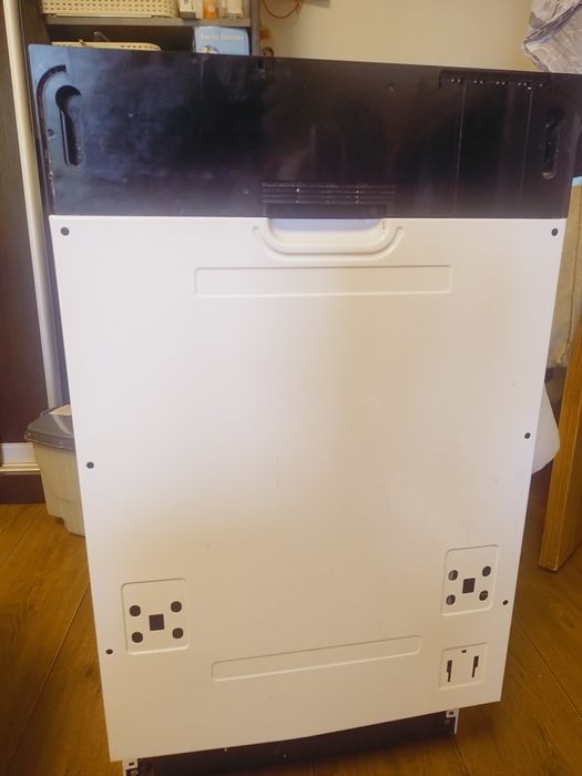 Посудомийна машина Candy