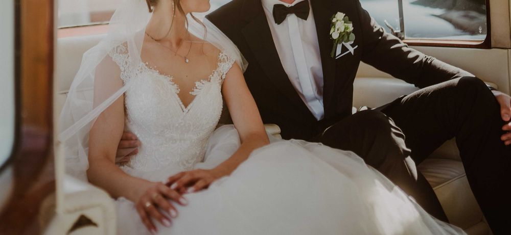 Suknia ślubna księżniczka biała  STAN BARDZO DOBRY